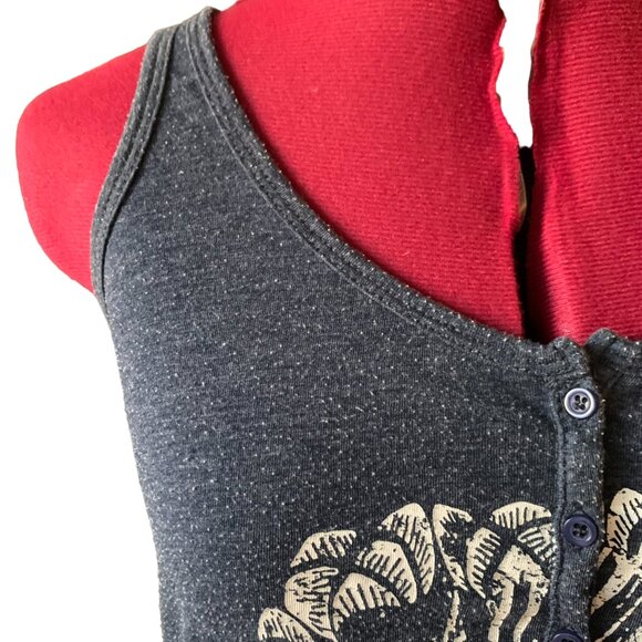 mySTYLE - Gray Tank Top with white flower print - banded neckline - Medium - Picture 2 of 8